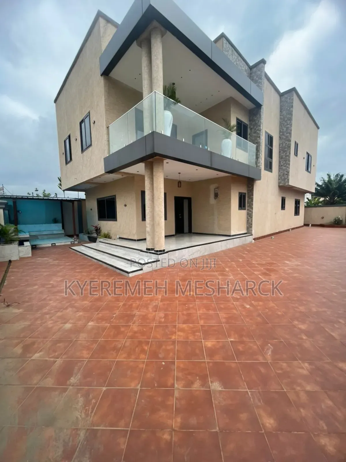 4bdrm Duplex in Ashongman Paraku, Agbogba for sale