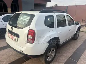 Renault Duster 2014 White
