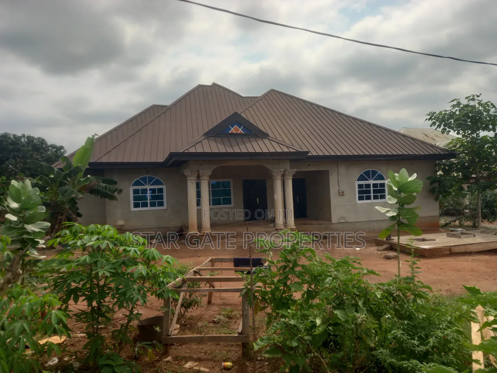 5bdrm House in Star Gate Properties, Atwima Nwabiagya for sale