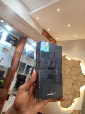 New Samsung Galaxy S23 256 GB Black