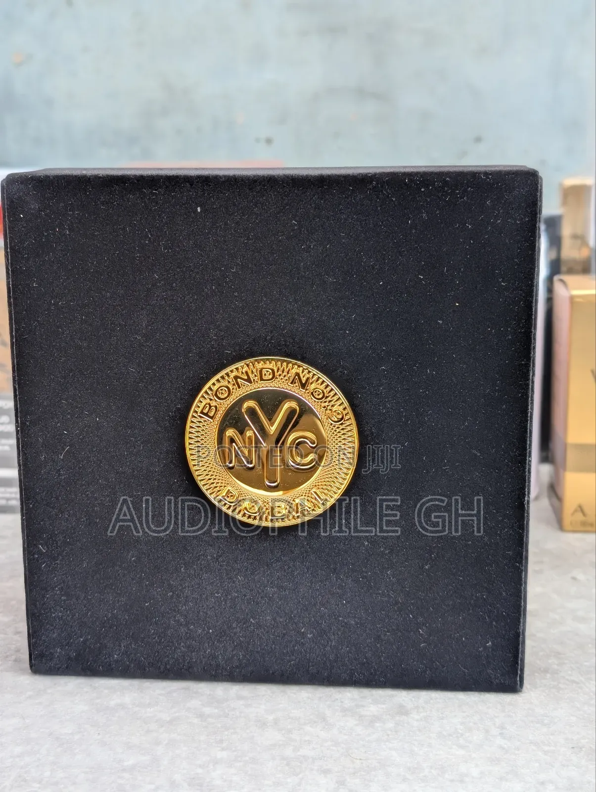 Bond No. 9 Dubai Black Sapphire Perfume 100ml