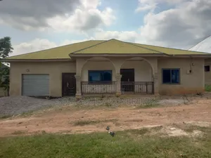 5bdrm House in Kona Odumsi, Kumasi Metropolitan for sale