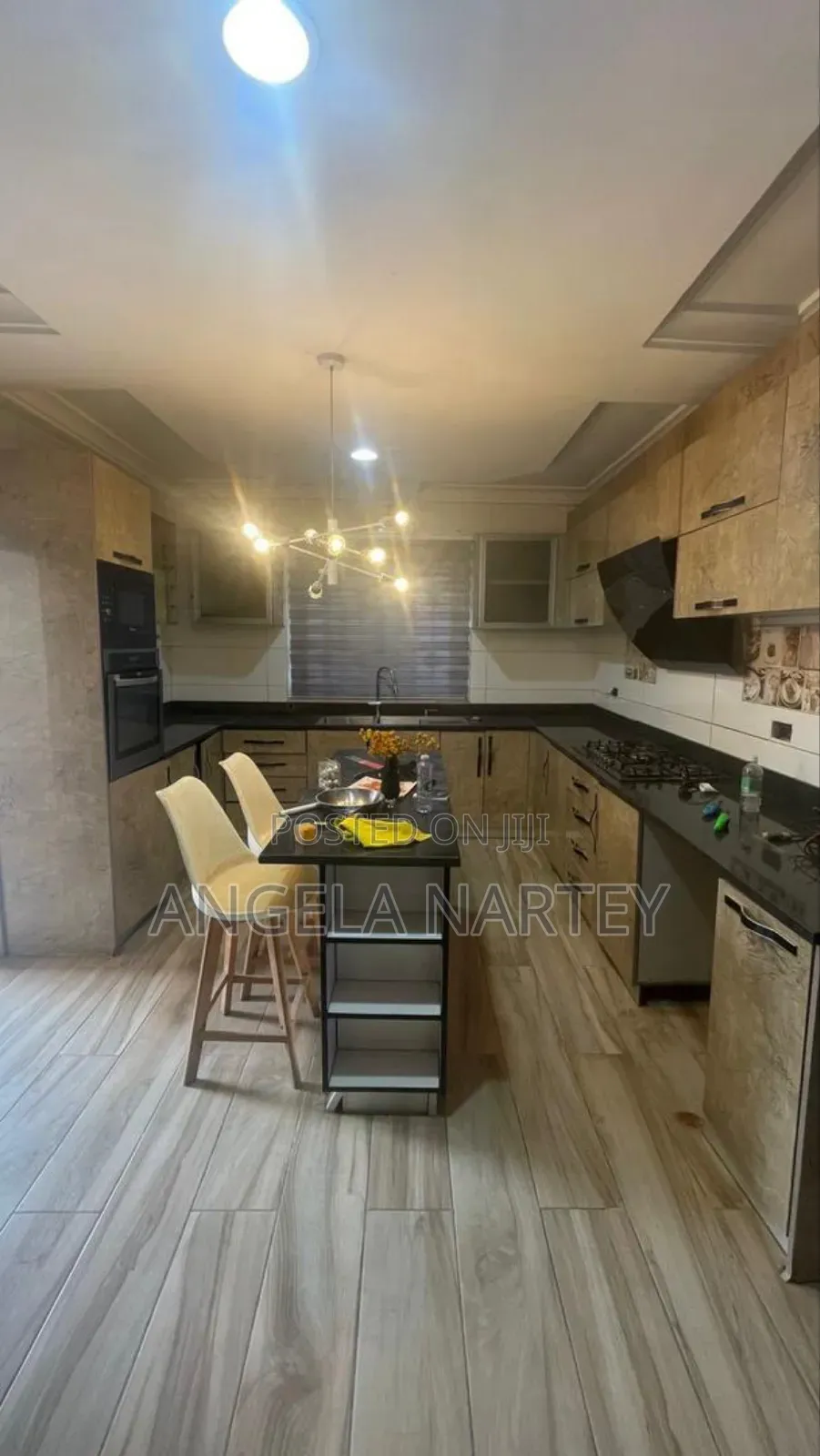 5bdrm Mansion in Kasoa for sale