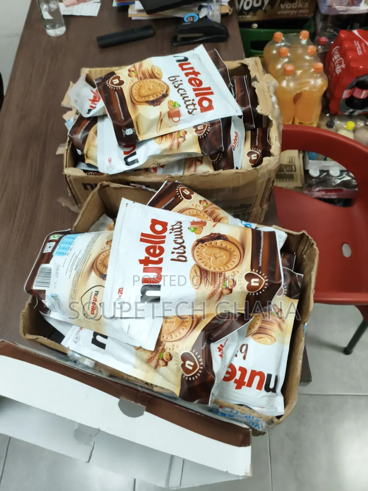 Nutella Biscuits (Hazelnut Cocoa Filled Crunchy Snack)