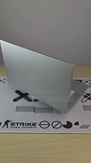 Laptop Razer Blade Advanced 16GB Intel Core I7 SSD 512GB