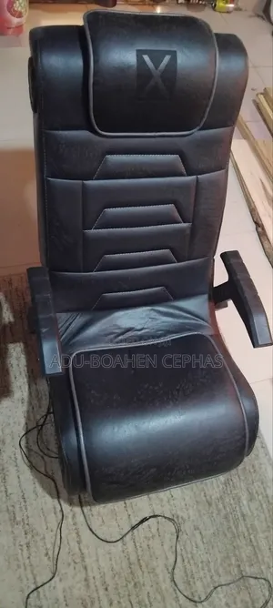 Gaming Chair With Speakers