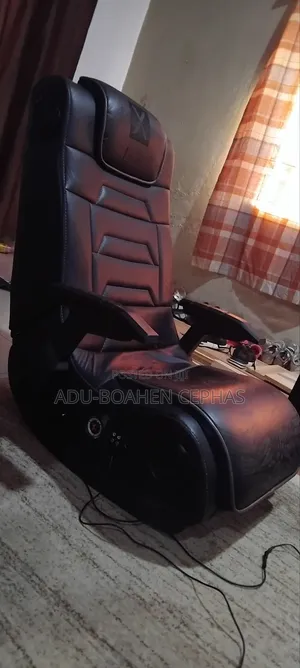 Gaming Chair With Speakers