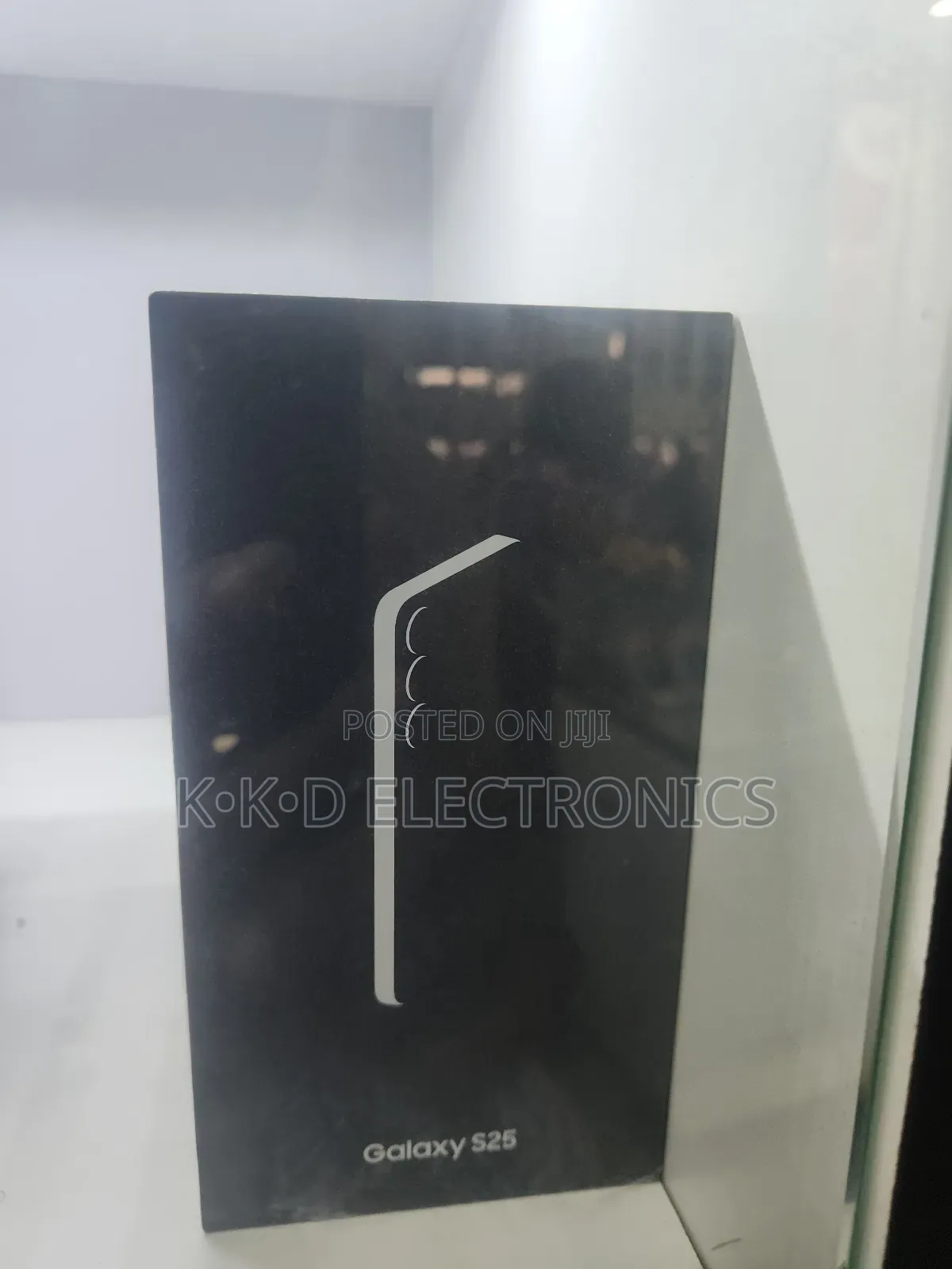 New Samsung Galaxy S25 128 GB Black