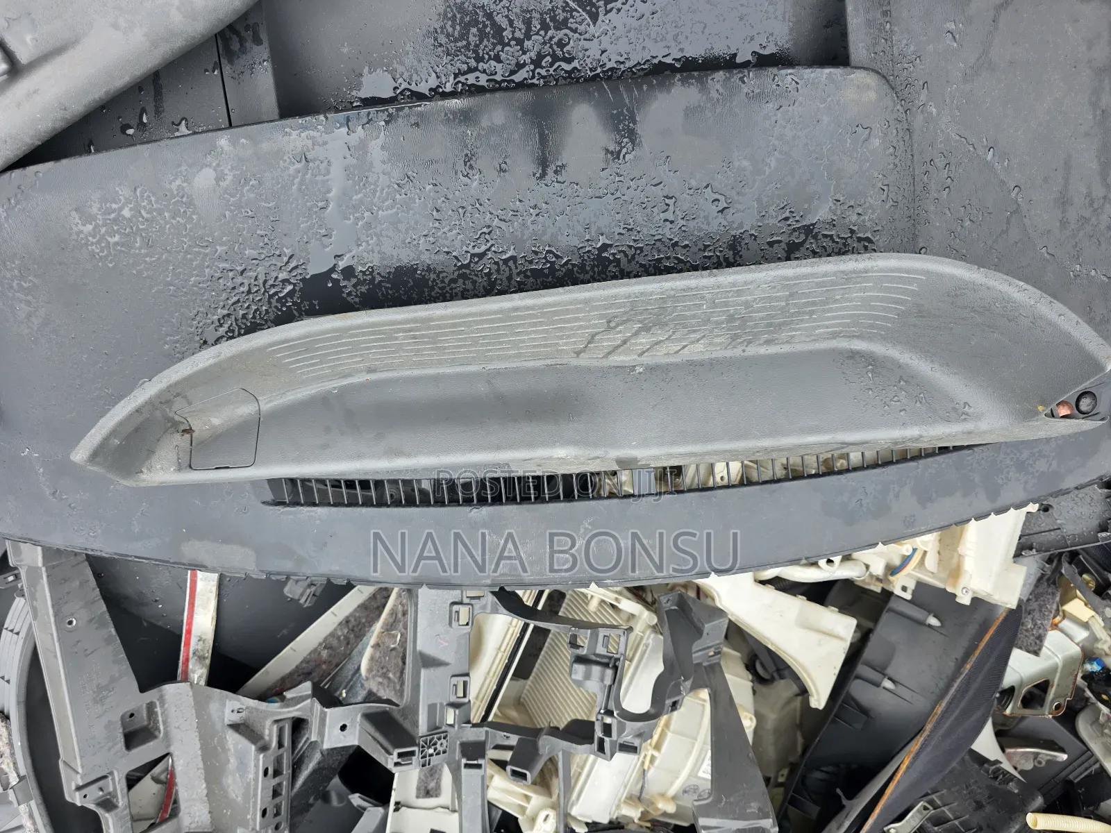 Toyota Voxy Inside Rubber Panels