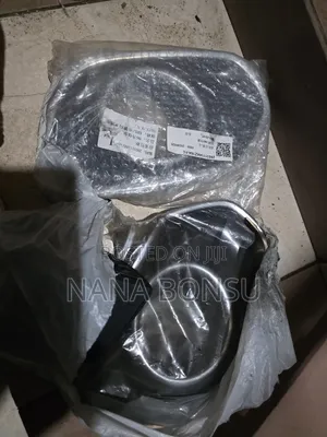 Toyota Voxy Fog Light Cover