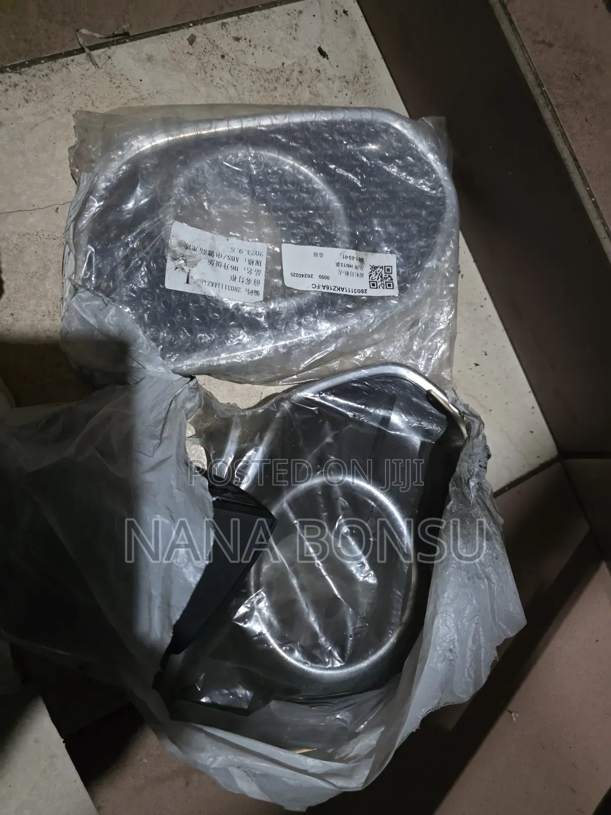Toyota Voxy Fog Light Cover