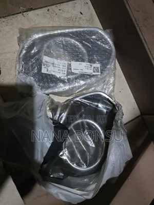 Toyota Voxy Fog Light Cover