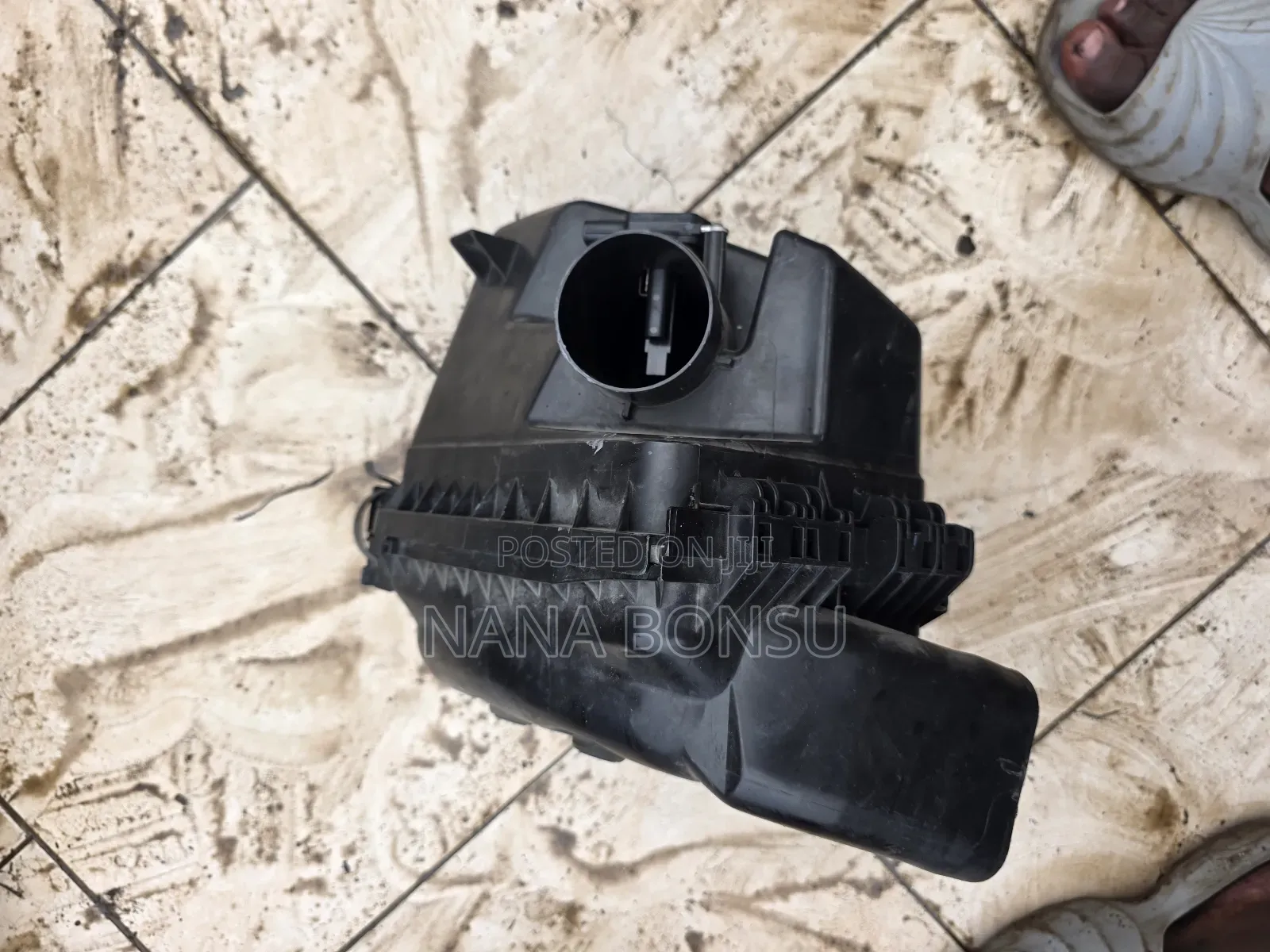 Toyota Voxy Airflow Meter and Case