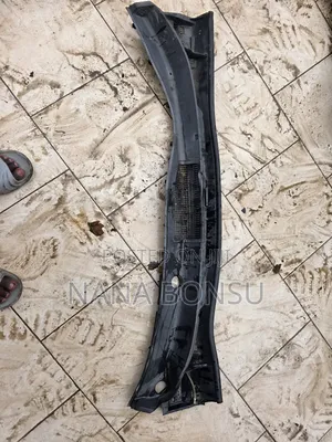Toyota Voxy Front Panel