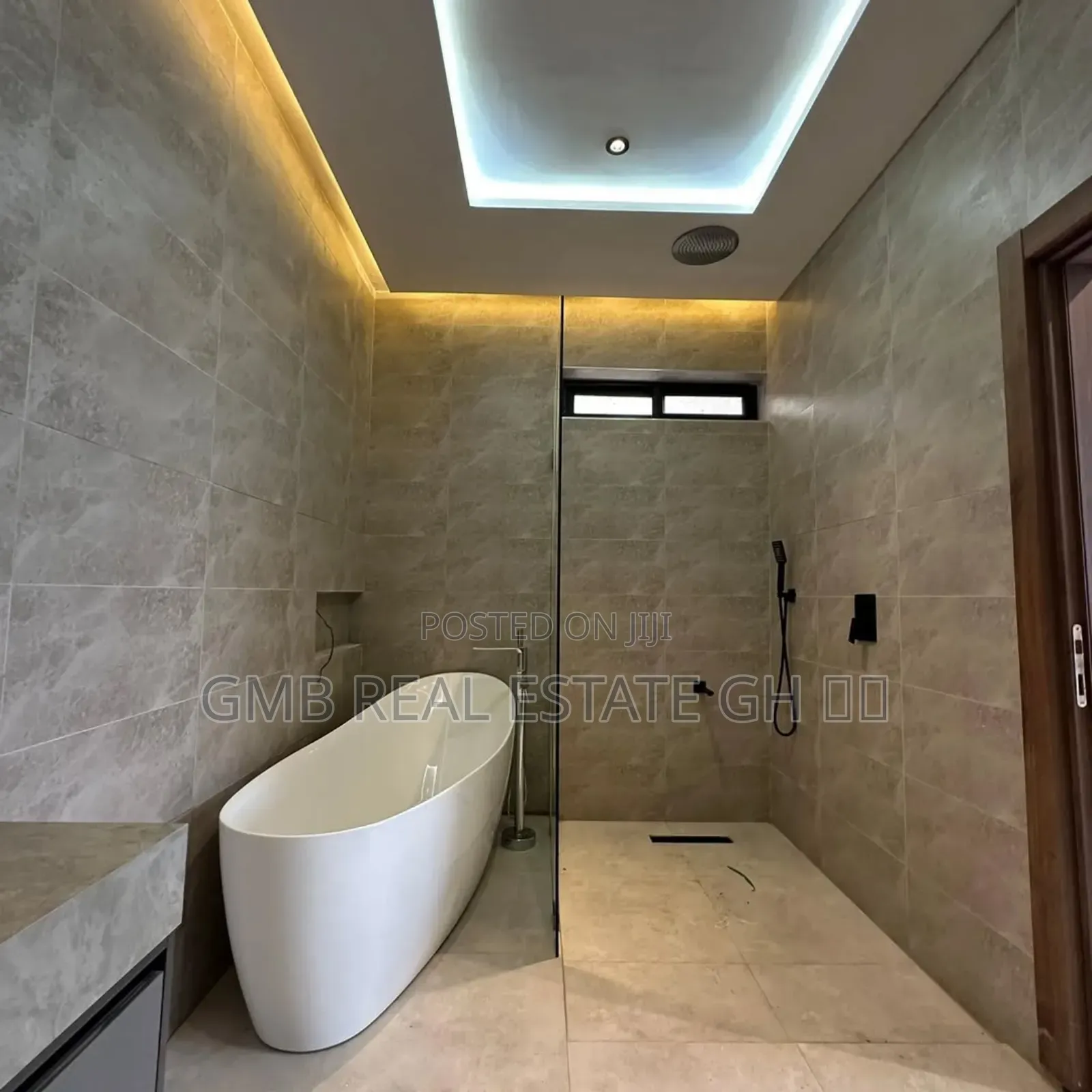 3bdrm House in Lakeside Estate for sale