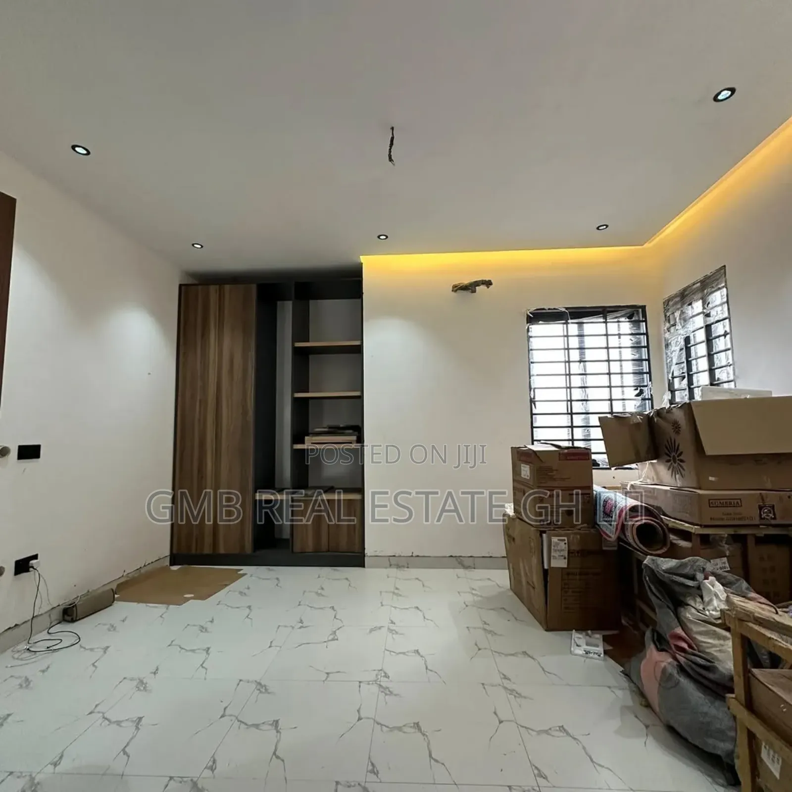 3bdrm House in Lakeside Estate for sale