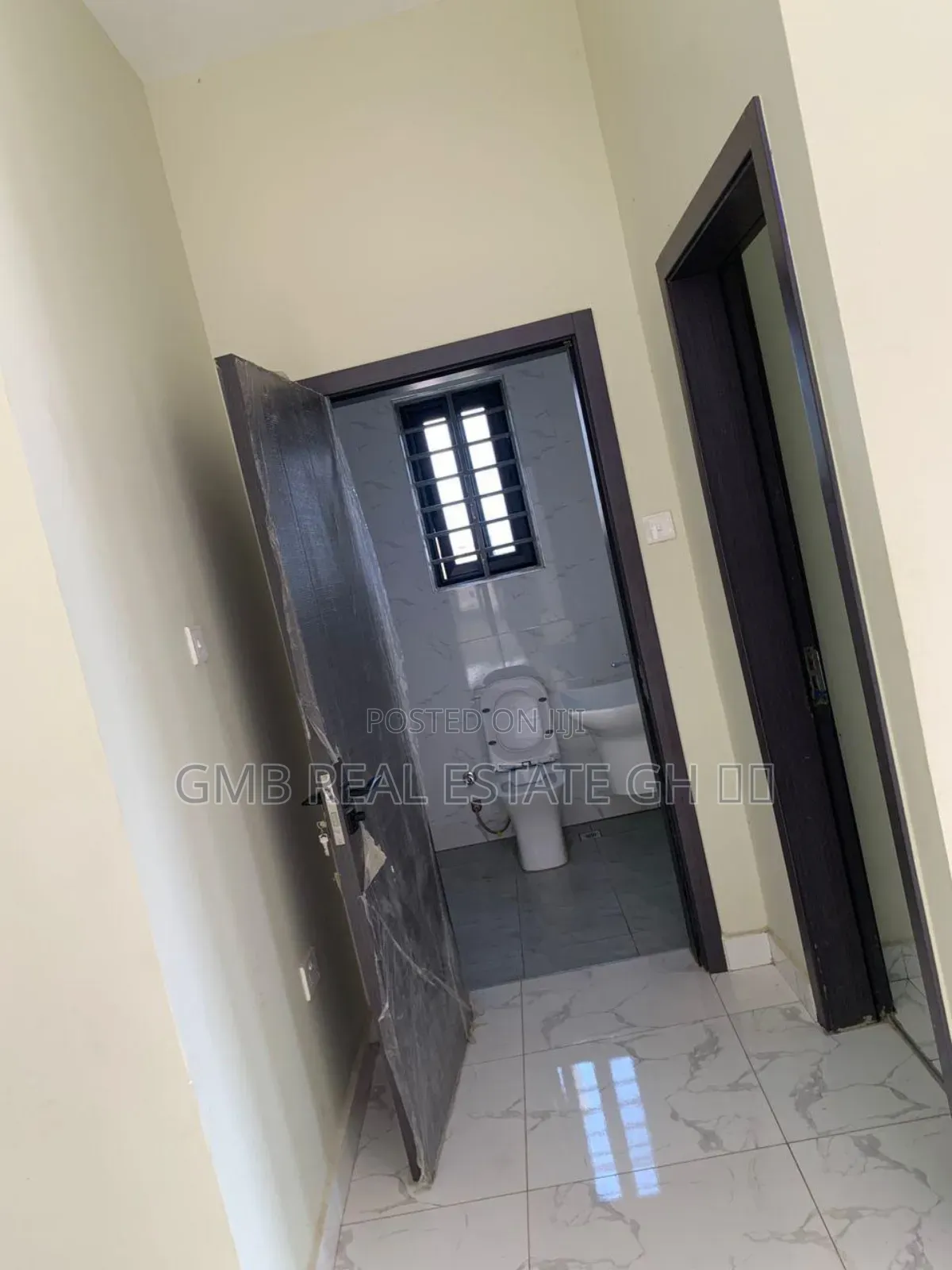 3bdrm House in Ofankor Barrier for sale