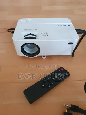 Powerful German Brand Projector Technaxx Mini Led Beamer Tx-113 New
