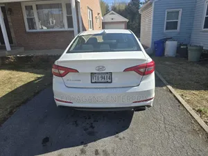 Hyundai Sonata ECO Sedan FWD (1.6L 4cyl 7A) 2016 White