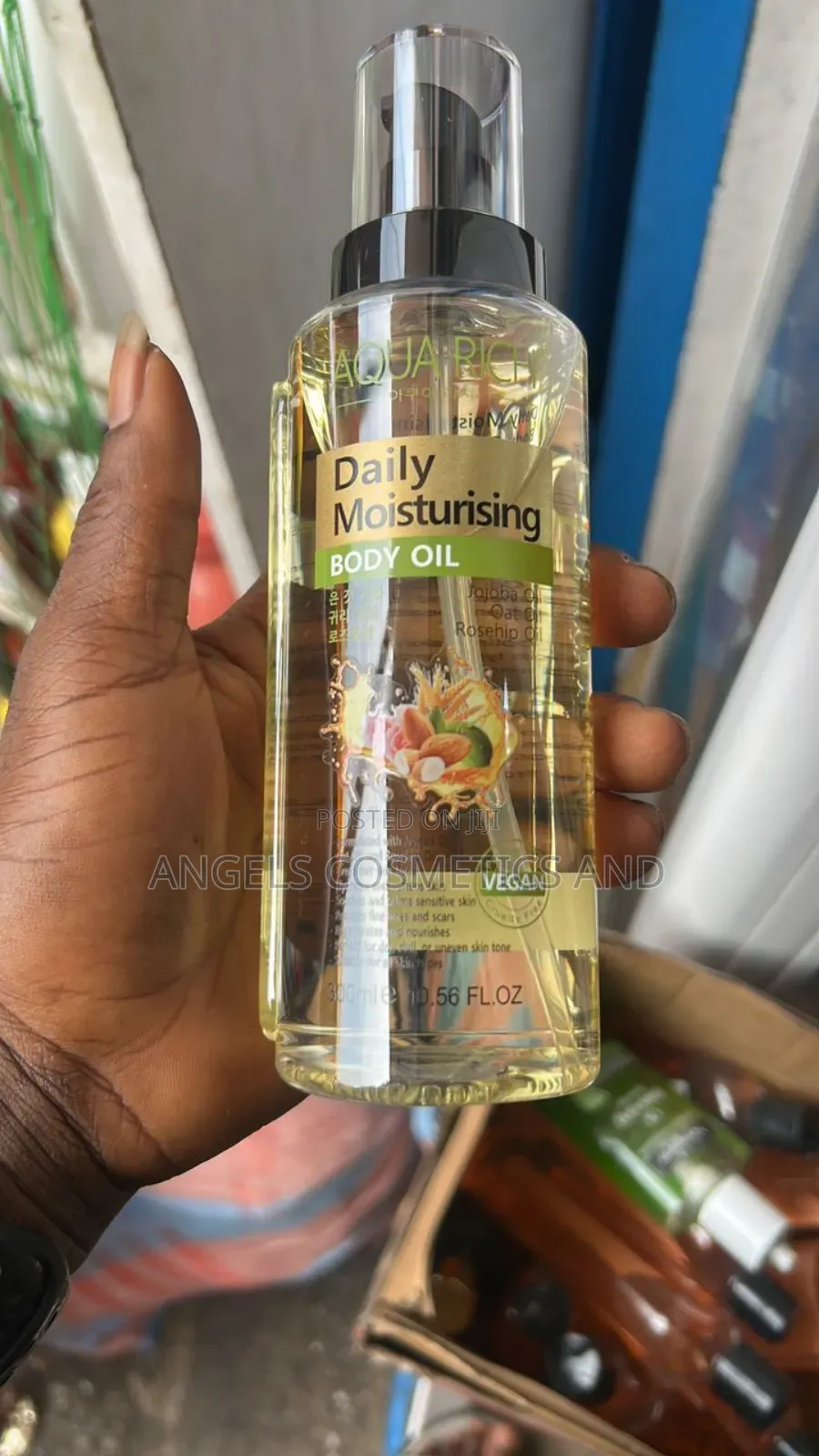 Aqua Rich Brightening Body Oil