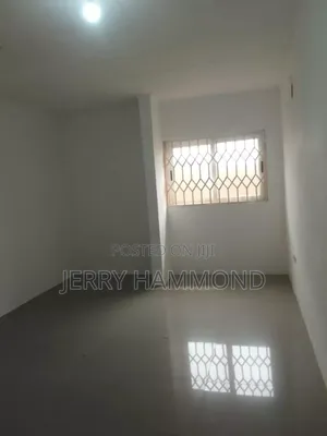 4bdrm House in Manet Estate  Inside, New Town for rent