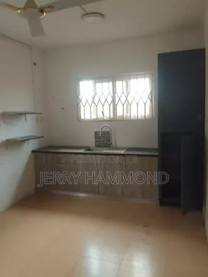 4bdrm House in Manet Estate  Inside, New Town for rent