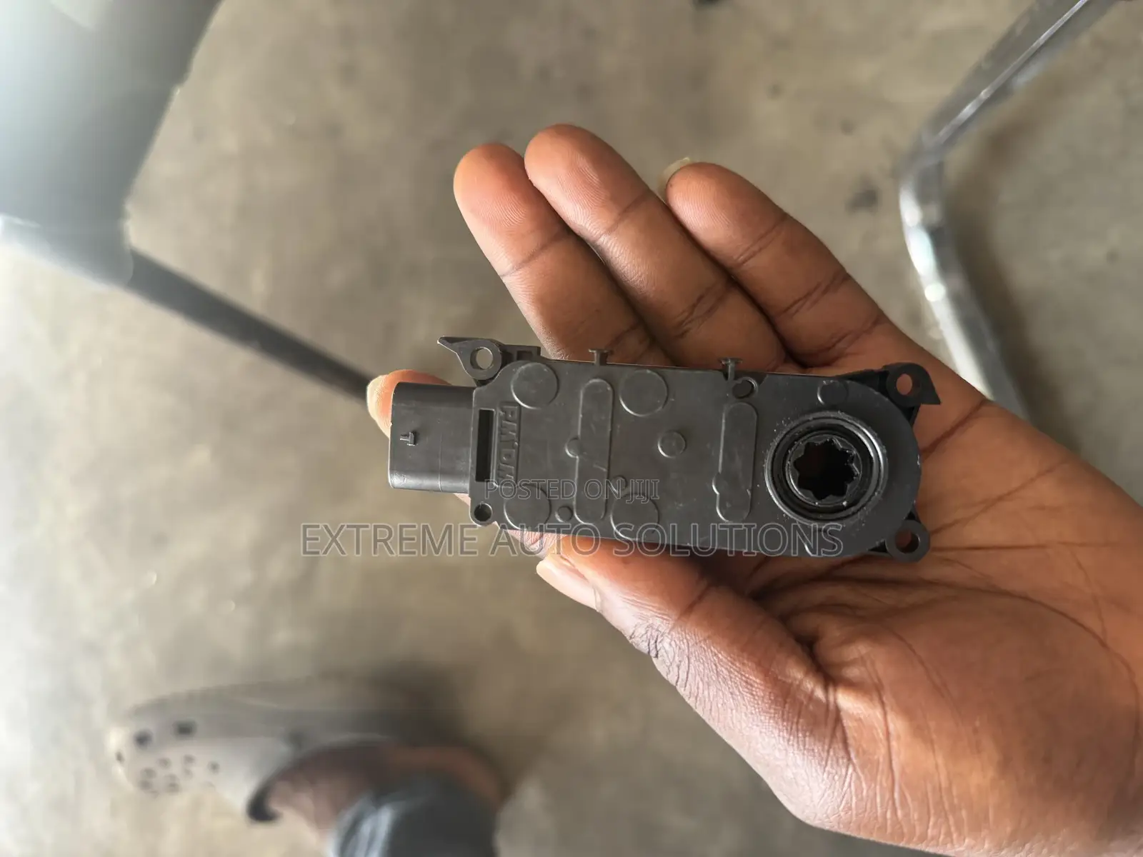 Honda Accord 2023 Shutter Grille Motor