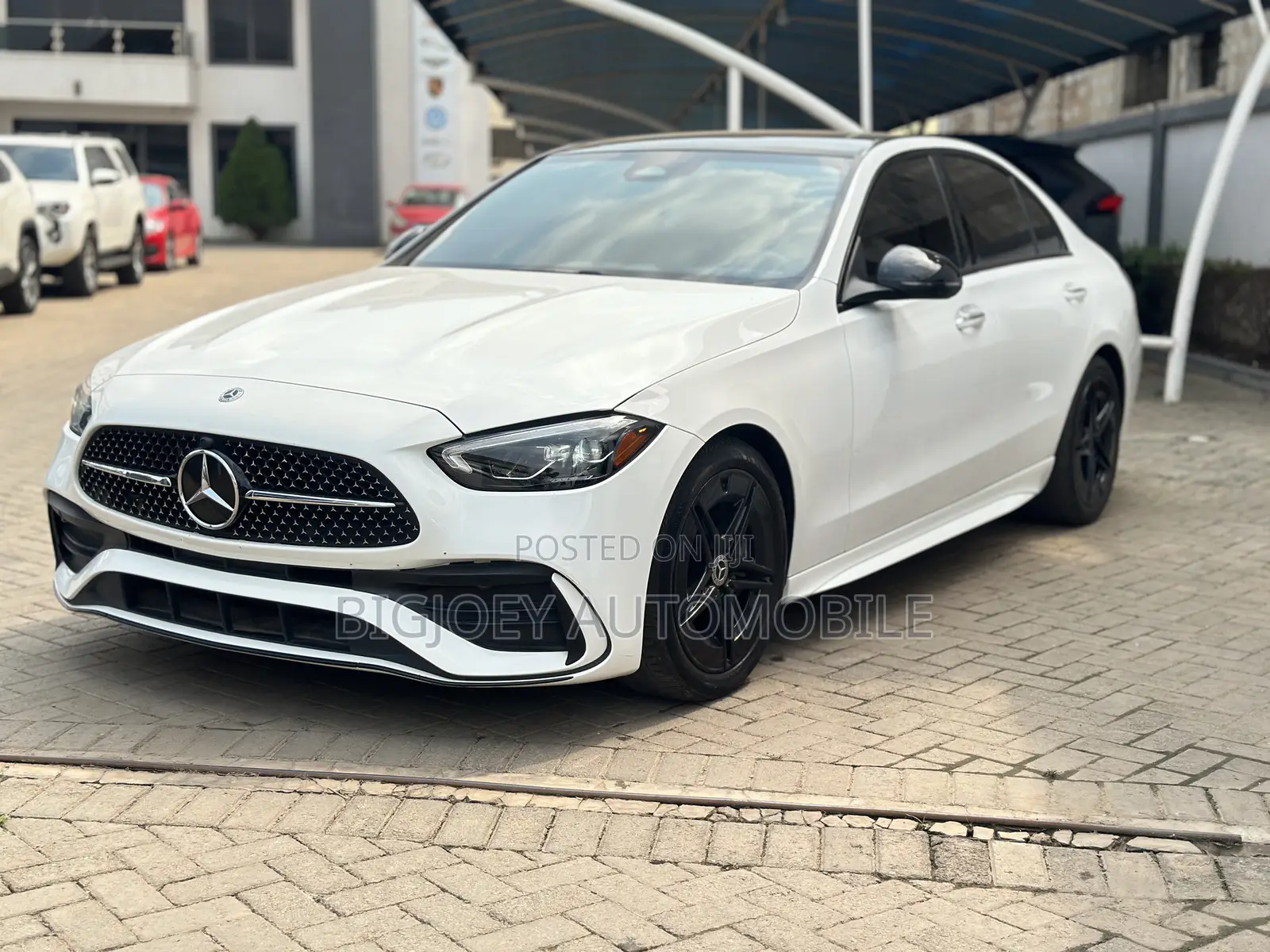 Mercedes-Benz C300 2024 White