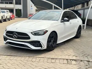 Mercedes-Benz C300 2024 White