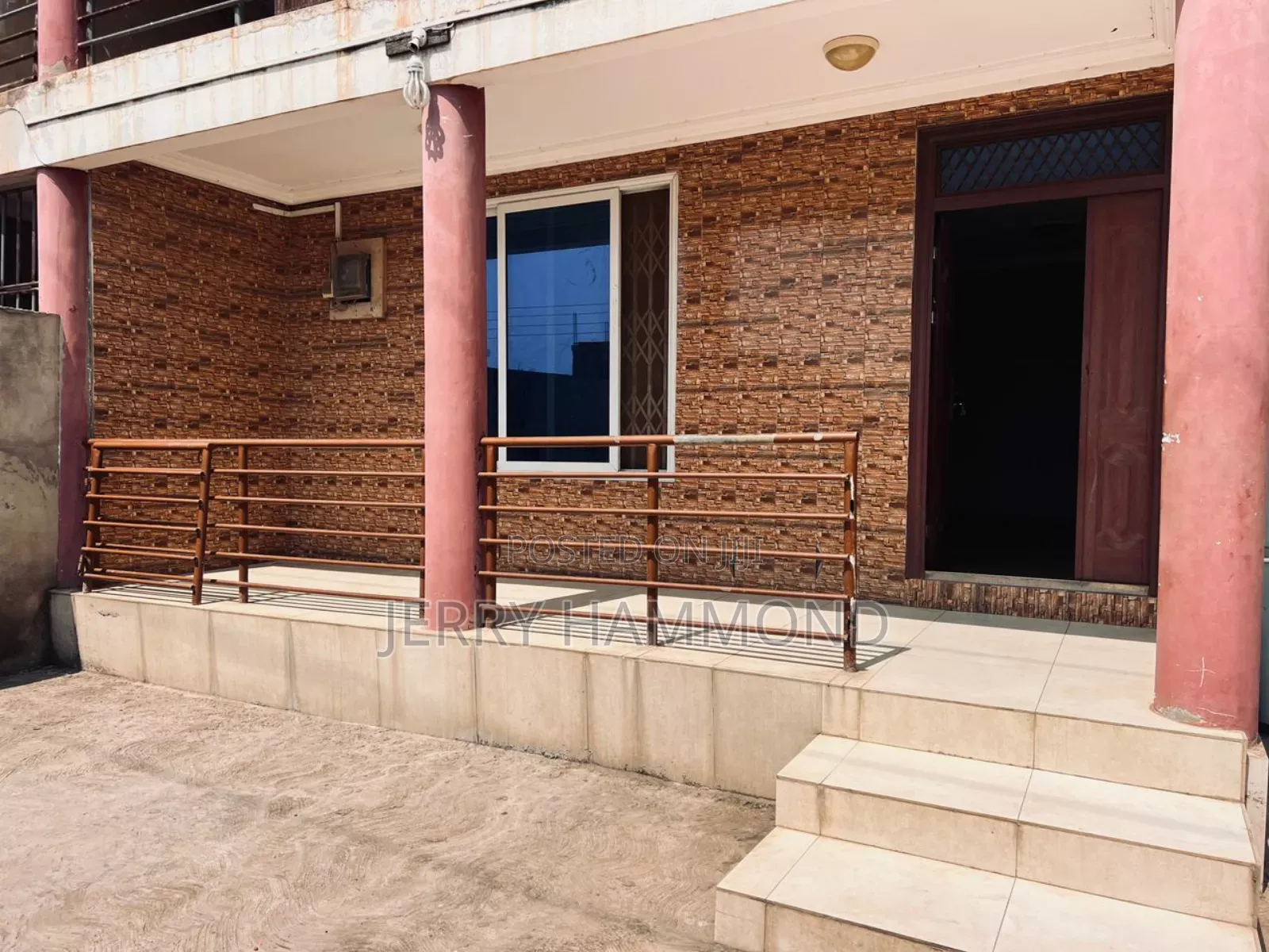 2bdrm House in Teshie New Town for rent