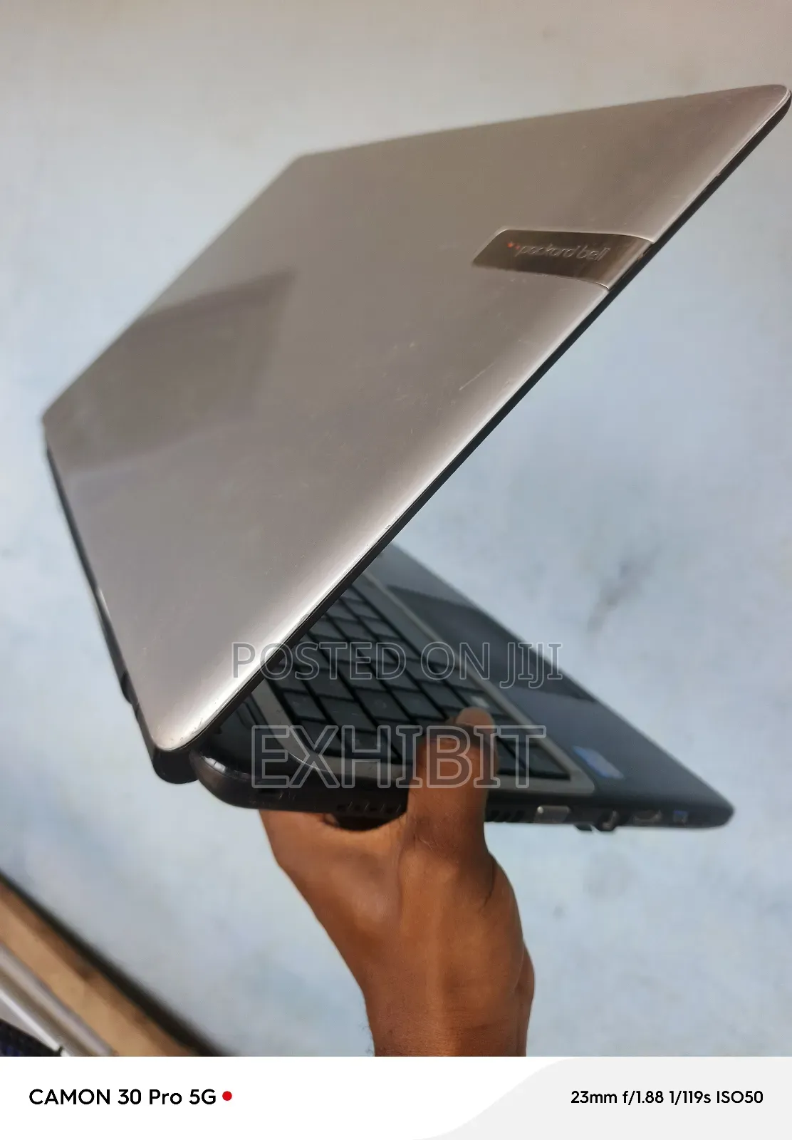 Laptop Packard Bell 4GB Intel Core i3 HDD 500GB