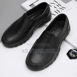 Elegant Soft Casual
Male
Loafers
