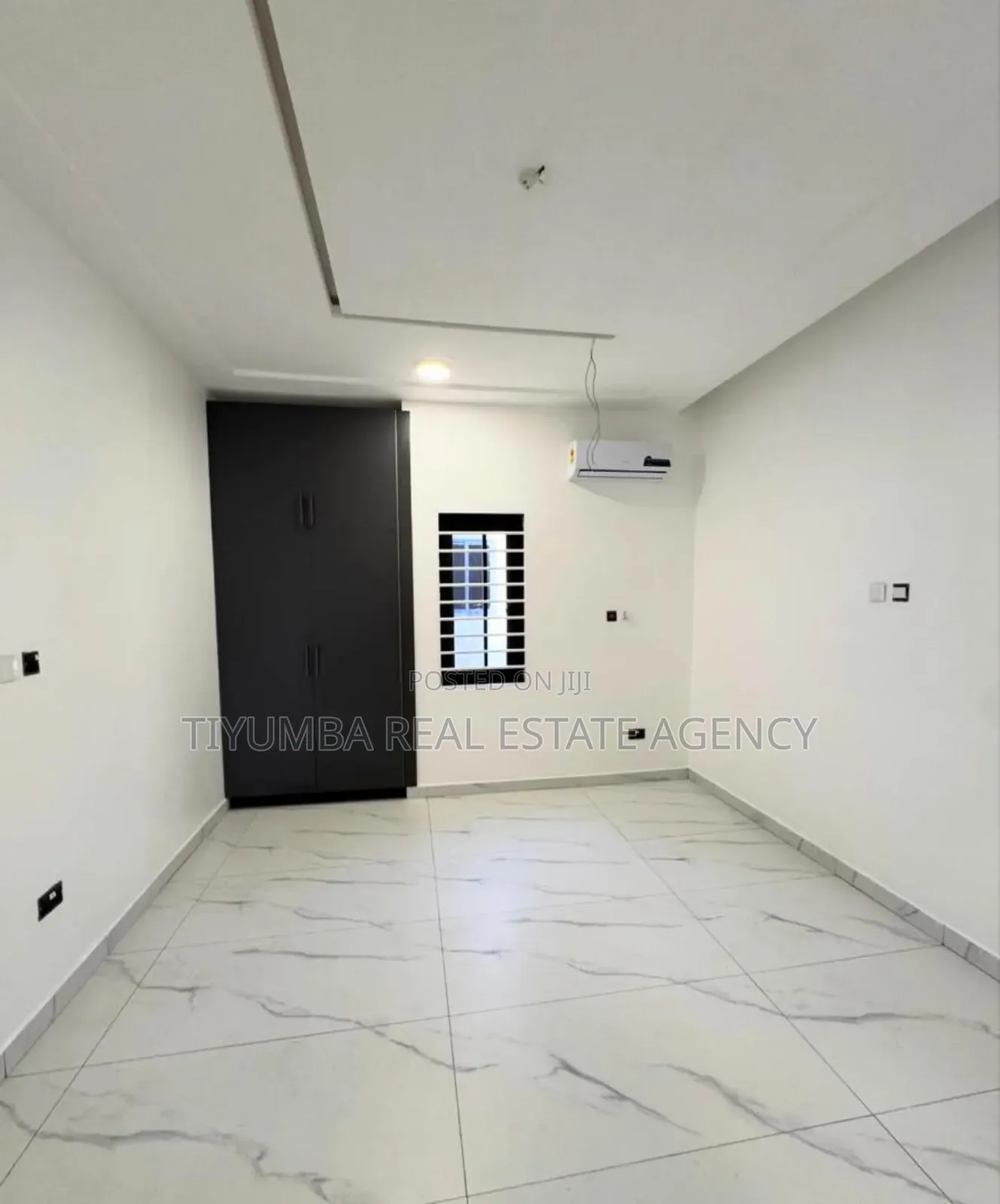 5bdrm House in Tiyumba Real Estate, Ashaley Botwe for sale