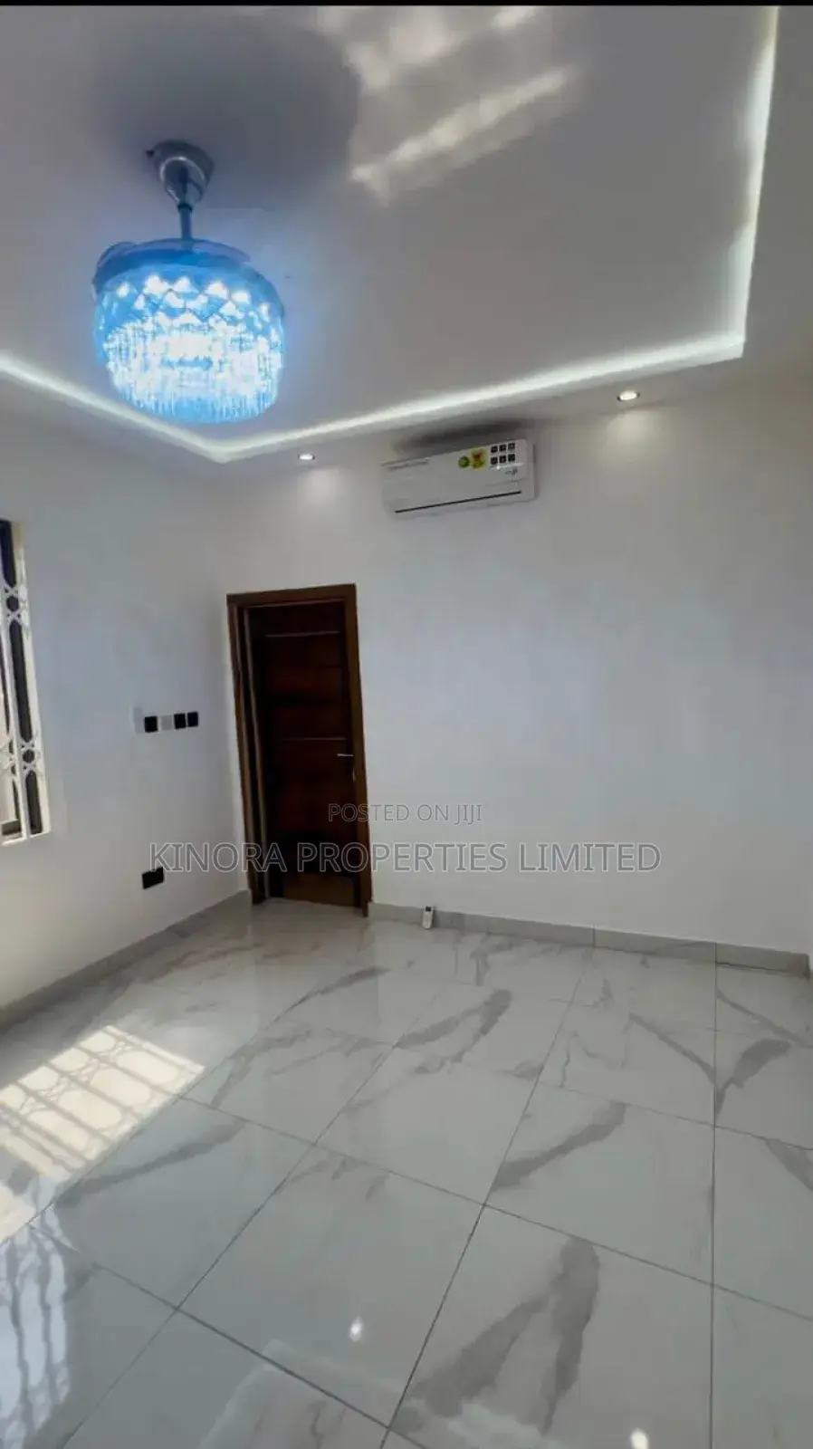 3bdrm House in Amrahia, Adenta for sale