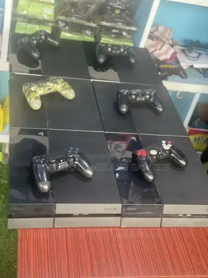 Ps4 Jailbreak With Games 2 Pads