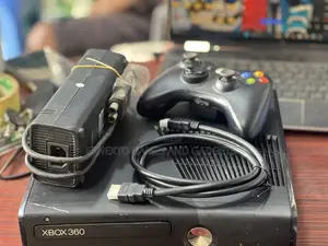 Xbox 360 Kinet With Games