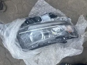 Toyota Land Cruiser Prado 2018,2019,2020, Headlight