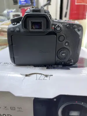 Canon 90d With 18-135mm Lens