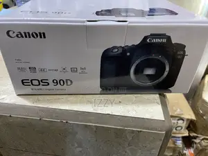 Canon 90d With 18-135mm Lens