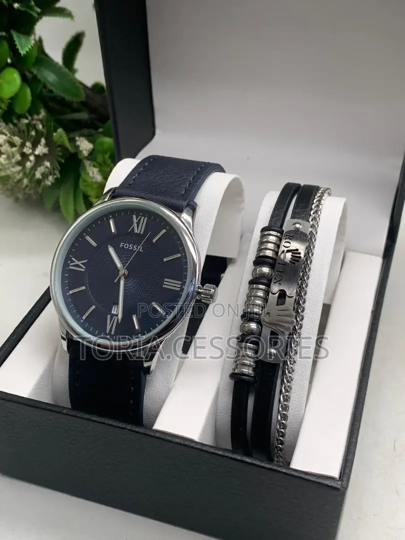 Watch With Leather Bracelet for Men