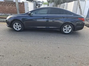 Hyundai Sonata GLS Sedan FWD (2.4L 4cyl 6A) 2013 Black