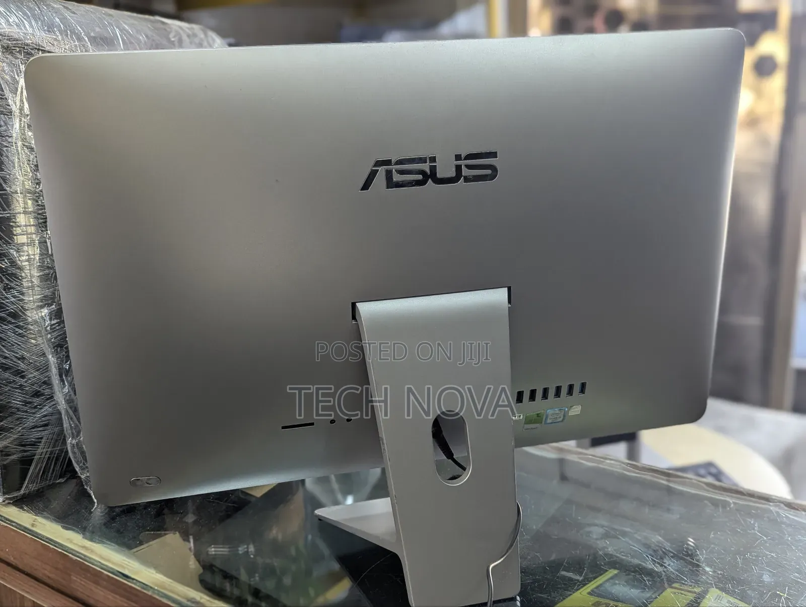 Desktop Computer Asus Zen AiO Pro Z240IE 8GB Intel Core I3 HDD 1T