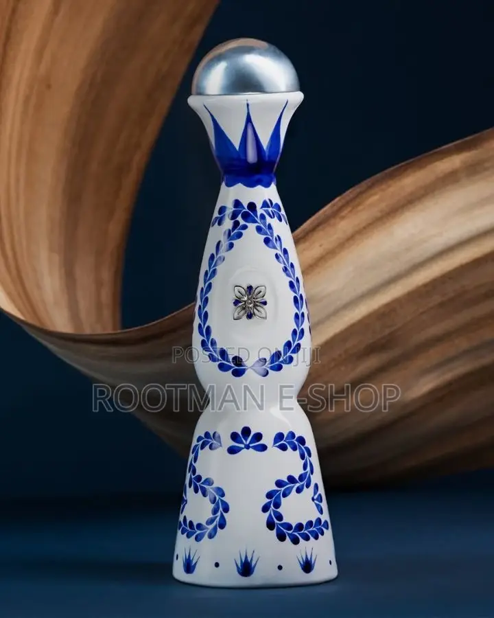 Humo Azul 15000 Puffs Disposable Vape in the Blueberry Ice