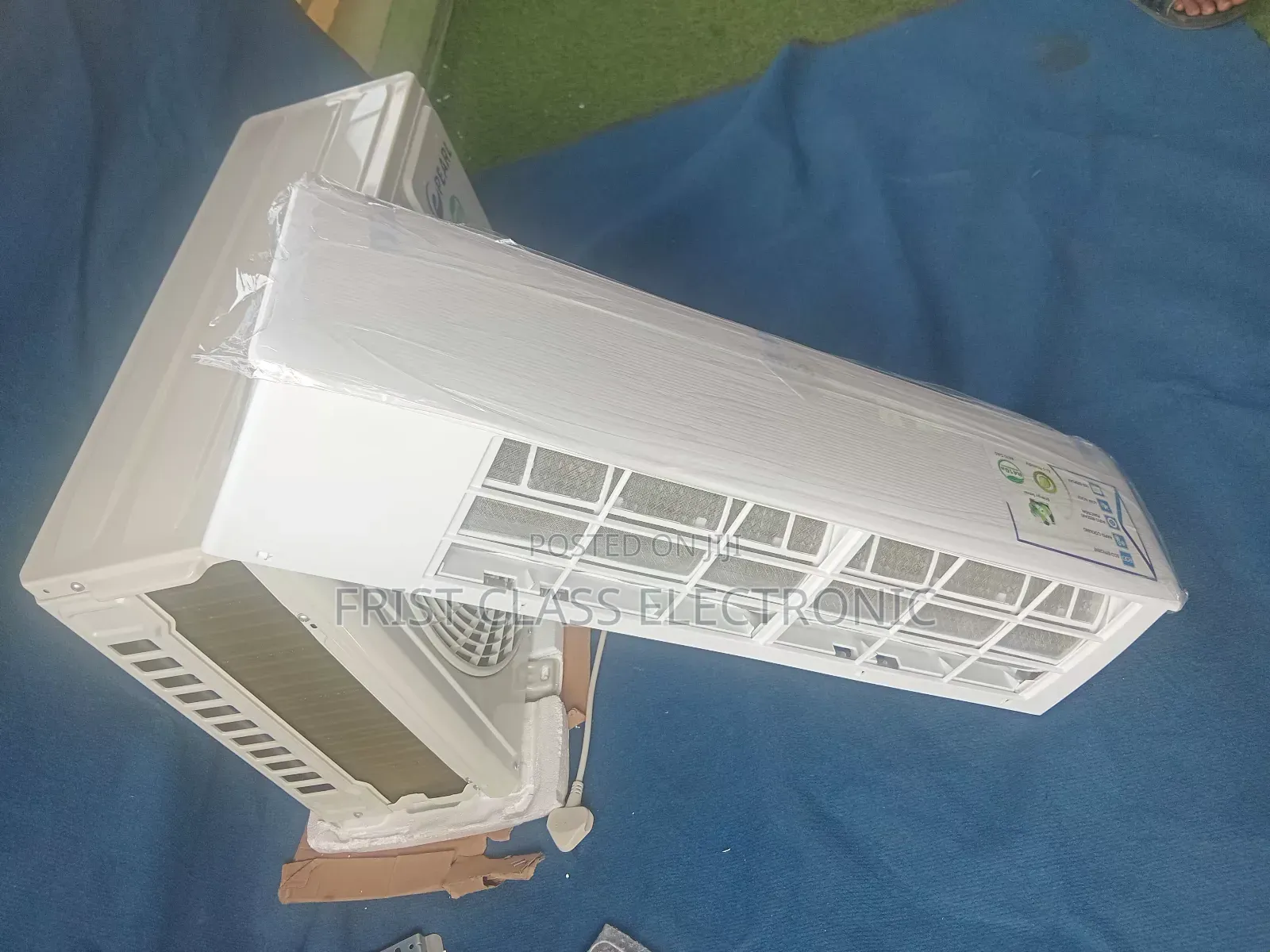Energy-Efficient 1.5hp Air Conditioner for Home Office