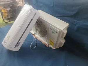 Premium 1.5hp Air Conditioner With Turbo Cooling