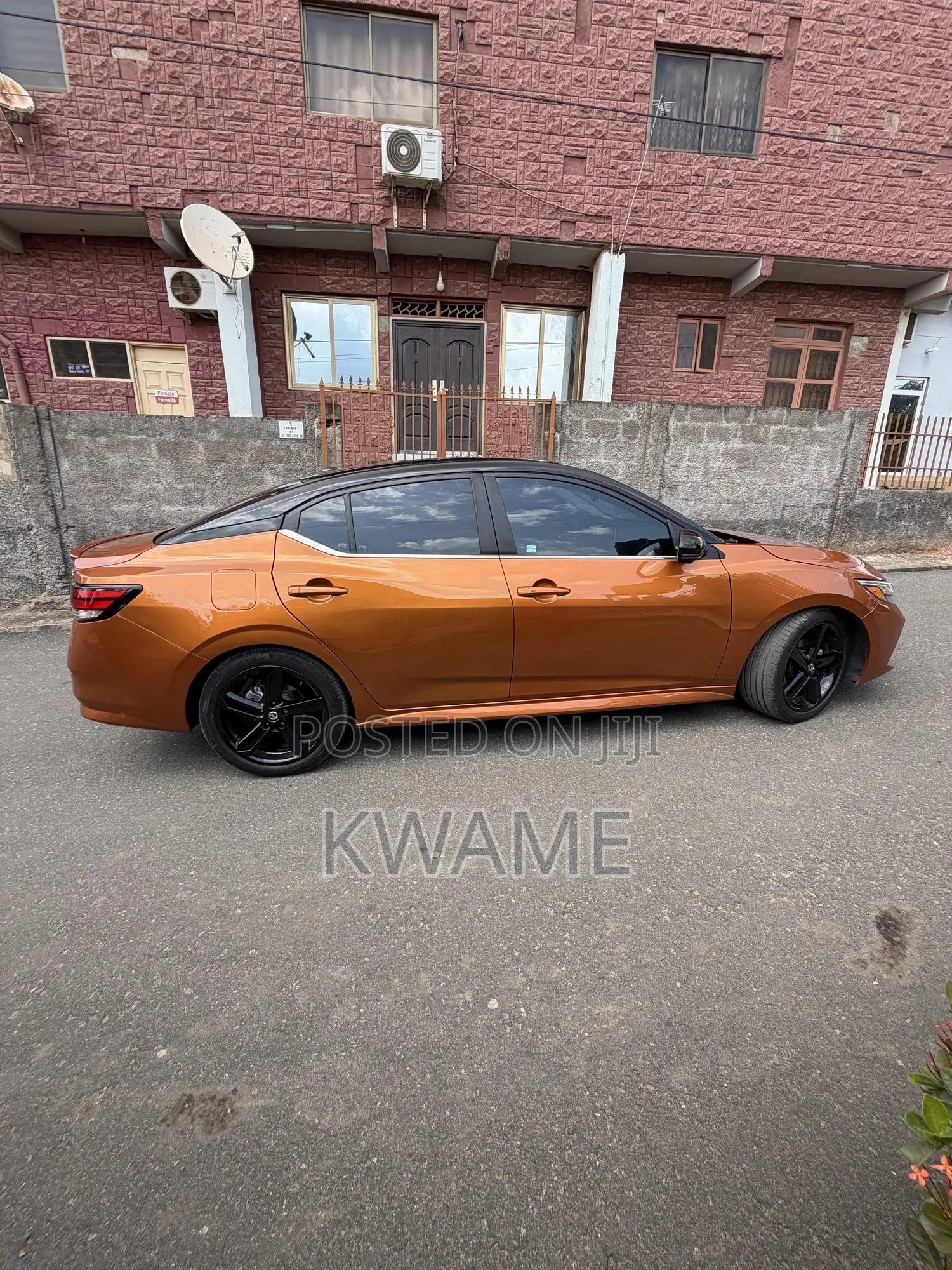Nissan Sentra SR 2023 Orange