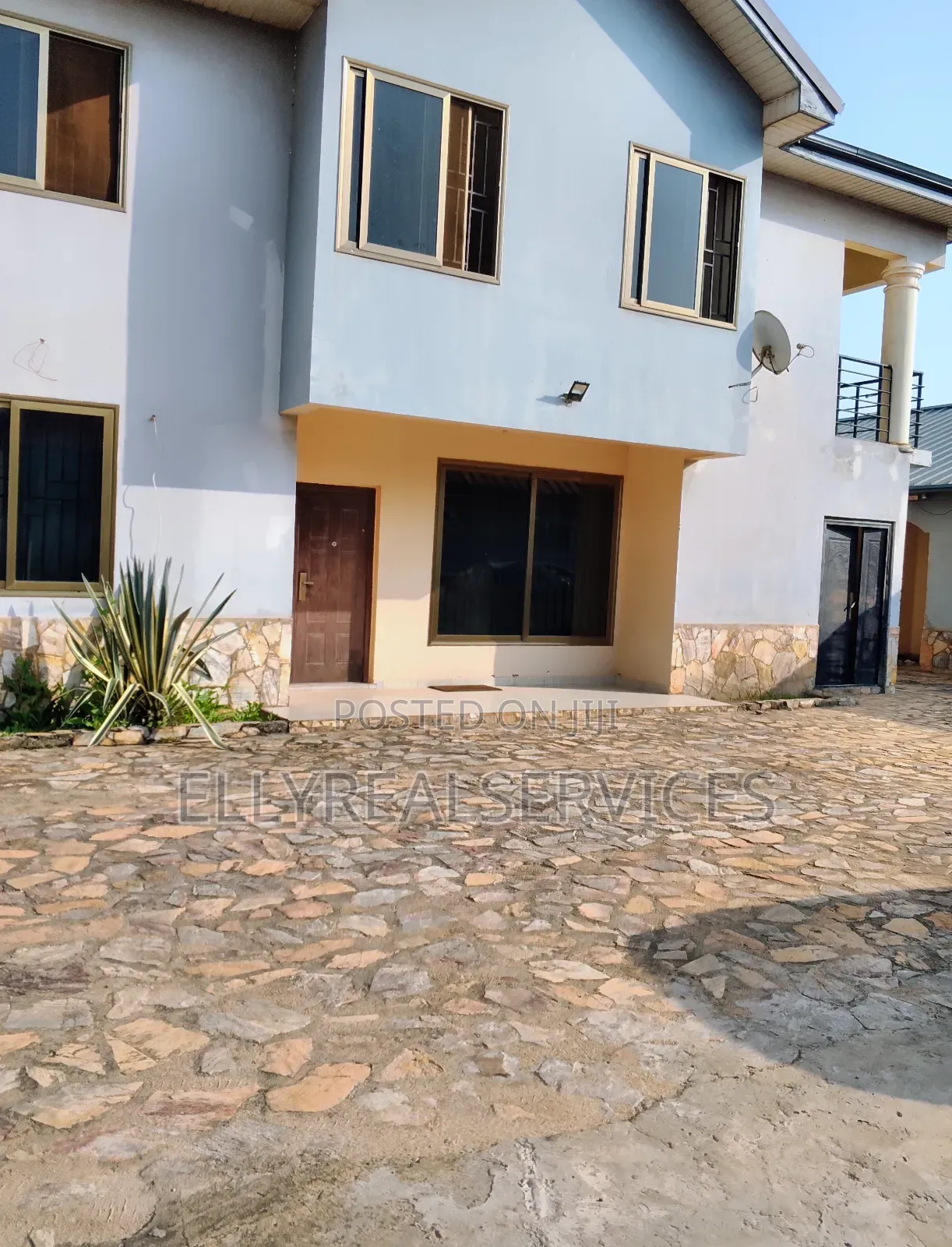 3bdrm Apartment in Ellyrealservices, Lake Side Estate for rent