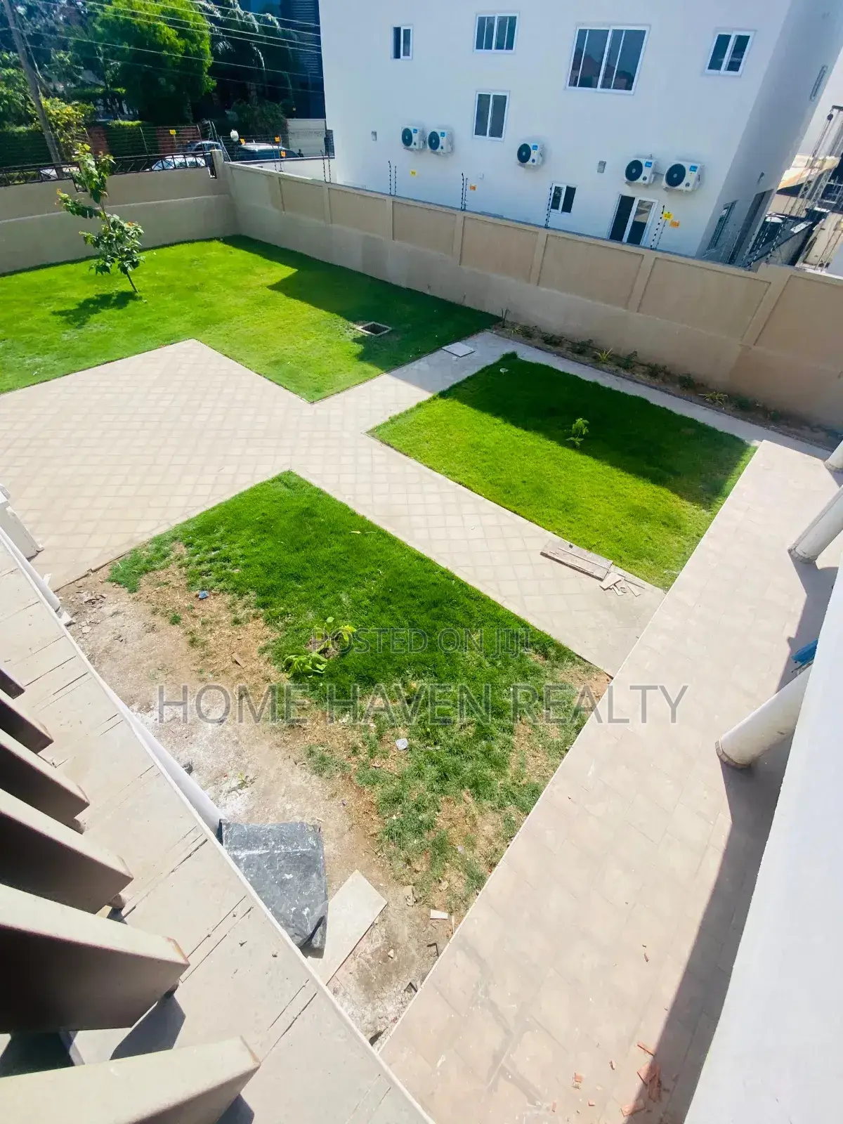 6bdrm House in Airport West for sale