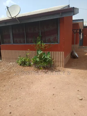 6bdrm House in Hohoe Municipal for sale