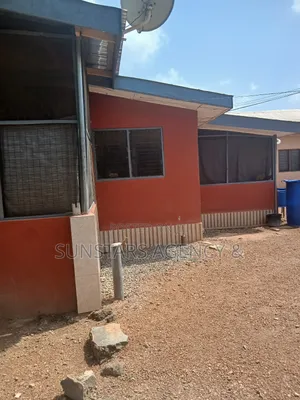 6bdrm House in Hohoe Municipal for sale